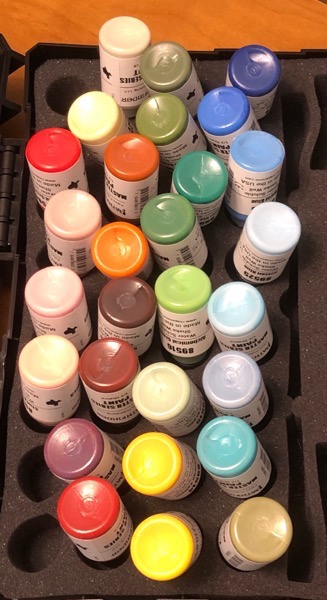 Paint bottles from Pathfinder paint set #1