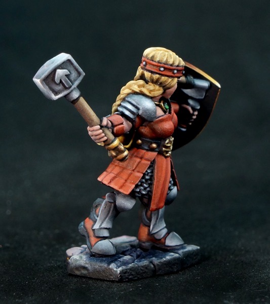 9cleric bl right hammer